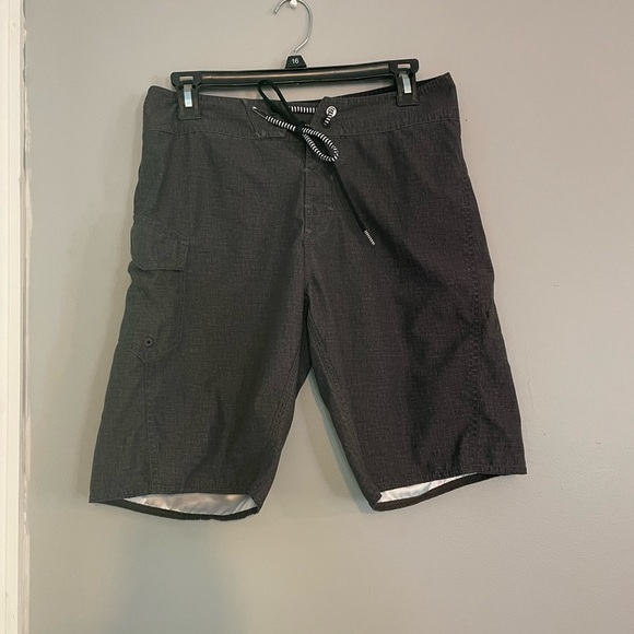 Volcom Boardshorts Swimsuit - Picture 1 of 5